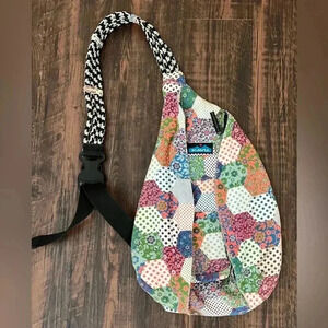 Very Rare Vintage HTF Kavu Rope Bag VINTAGE QUILT MINT CONDITION.